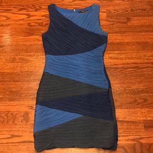 BCBG mixed blue ruched dress